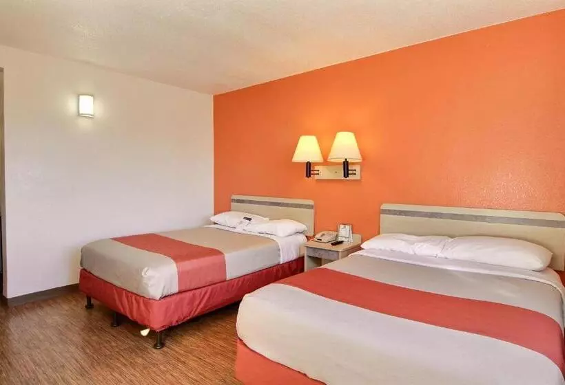 Motel 6fargo, Nd West Acres North Fargo