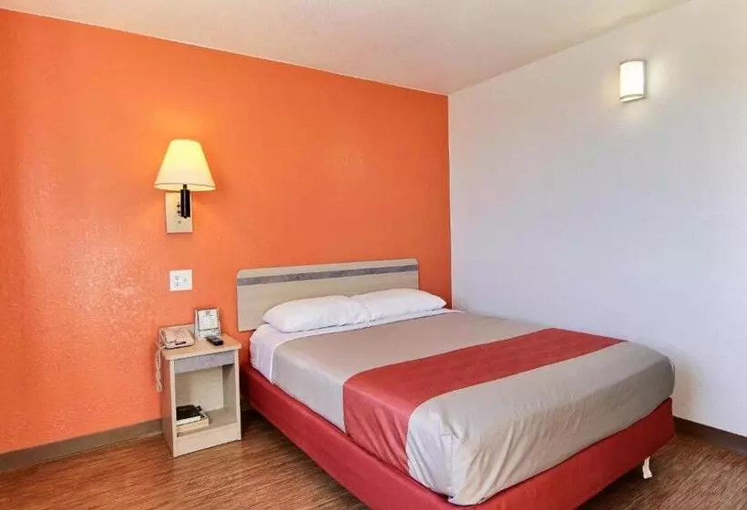 Motel 6fargo, Nd West Acres North Fargo