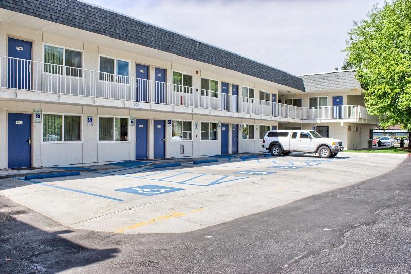 Motel 6issaquah, Wa  Seattle  East