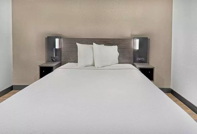 Motel 6 Lancaster, Ca