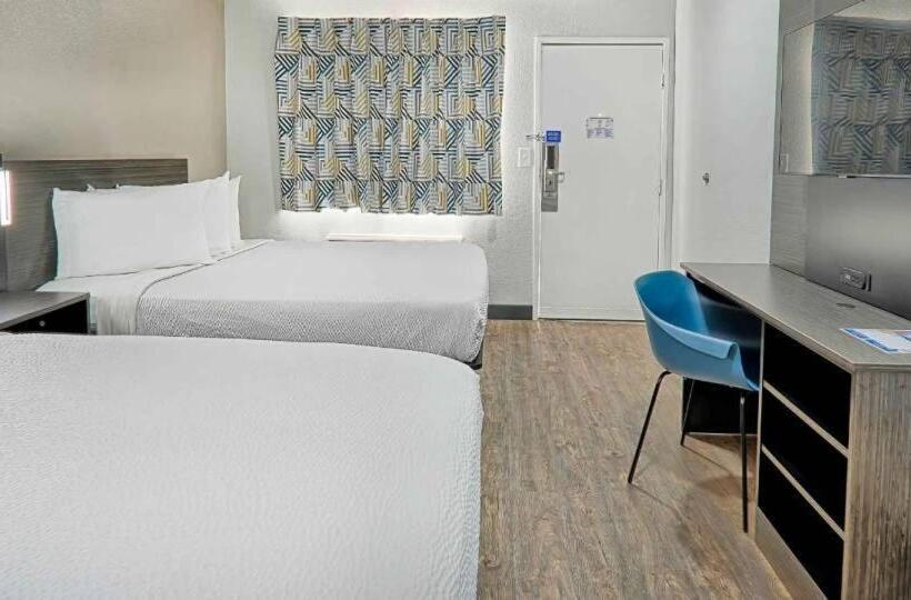 Motel 6 Lancaster, Ca