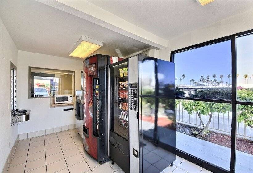 Motel 6laredo, Tx South