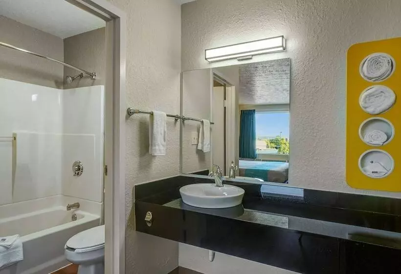 Motel 6 Lexington, Ky  East I75