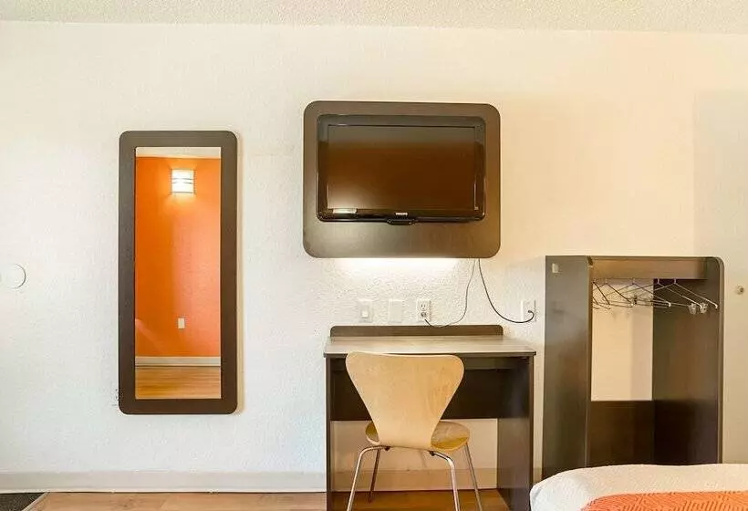 Motel 6little Rock, Ar West