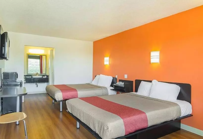 Motel 6little Rock, Ar West