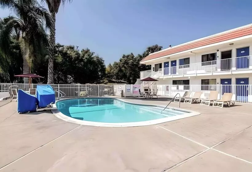 모텔 Park Inn By Radisson, Modesto