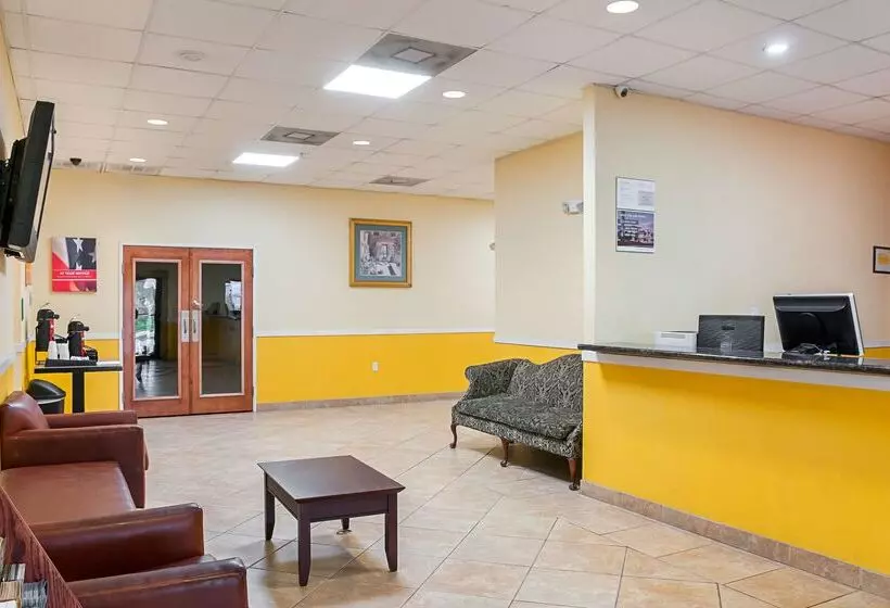 Motel 6new Orleans, La  Near Downtown