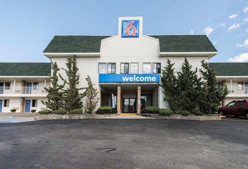 Motel 6niantic, Ct  New London