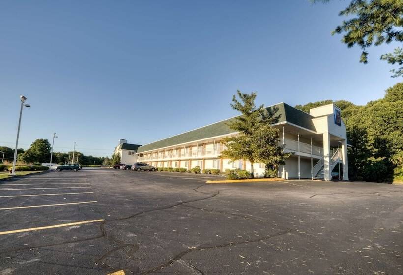 Motel 6niantic, Ct  New London