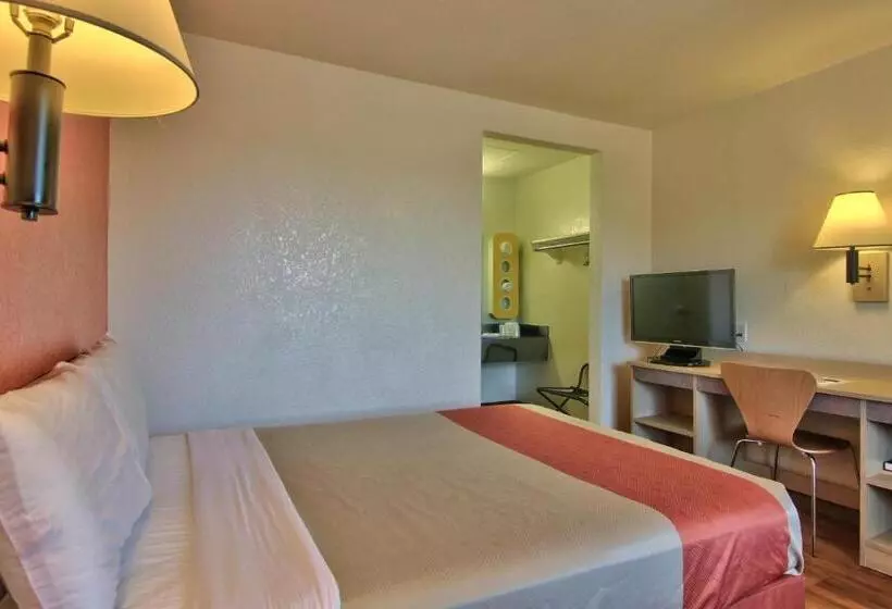 Motel 6sacramento, Ca  South Sacramento And Elk Grove