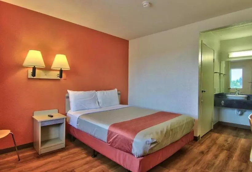 Motel 6sacramento, Ca  South Sacramento And Elk Grove
