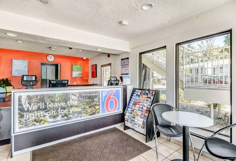 Motel 6stockton, Ca North