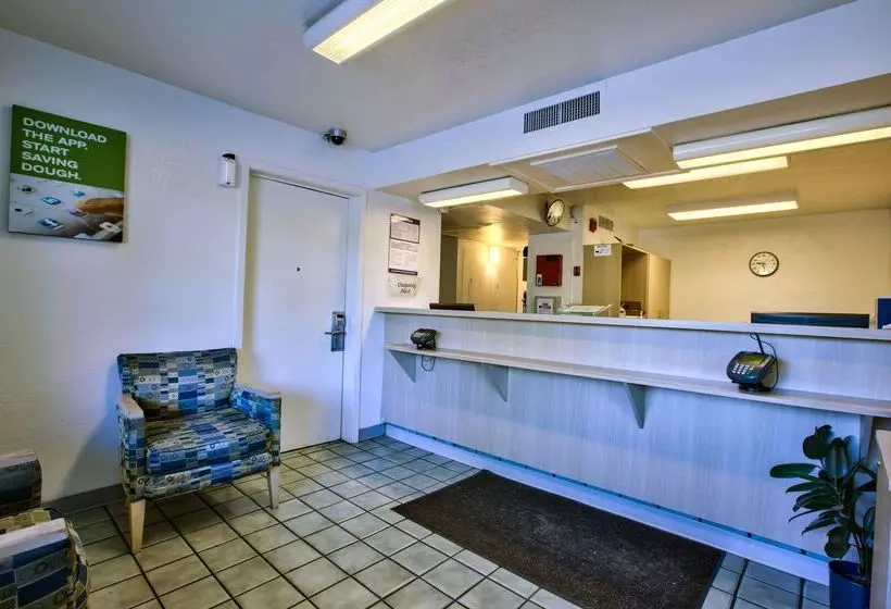 Motel 6valdosta, Ga University