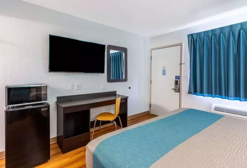 Motel 6valdosta, Ga University