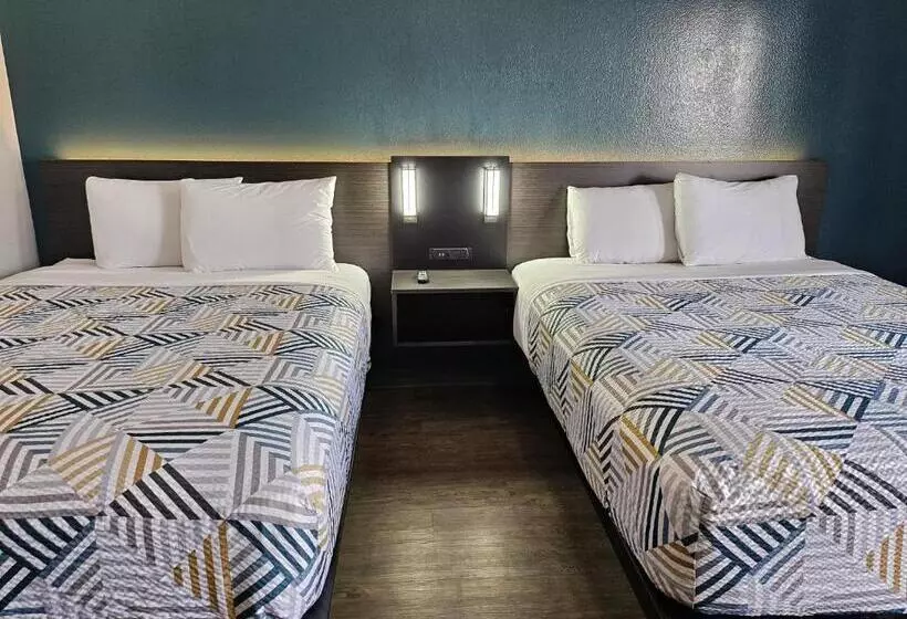 Motel 6westminster, Ca  North