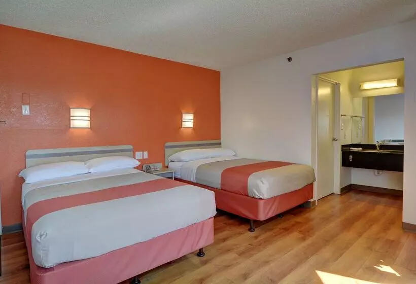 Motel 6wethersfield, Ct Hartford