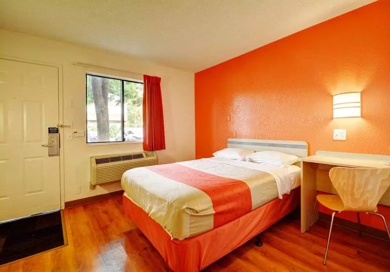 Motel 6wethersfield, Ct Hartford