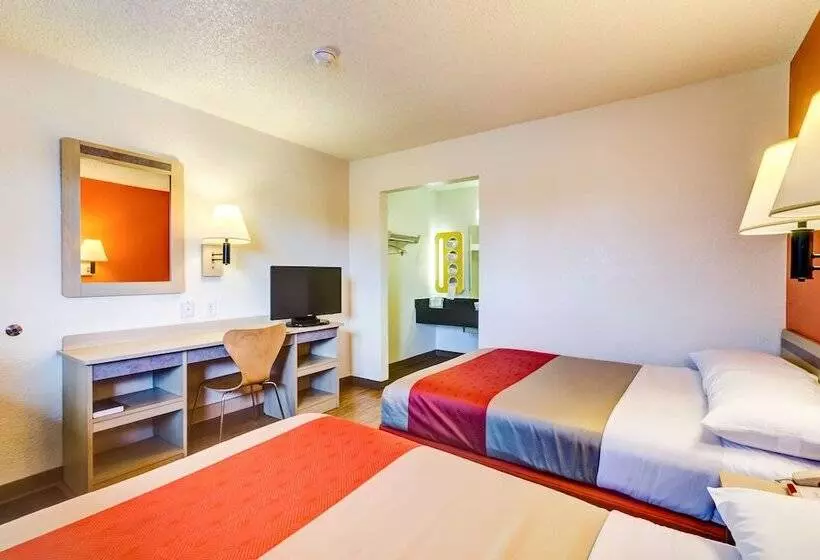 Motel 6wheat Ridge, Co  West  Denver North