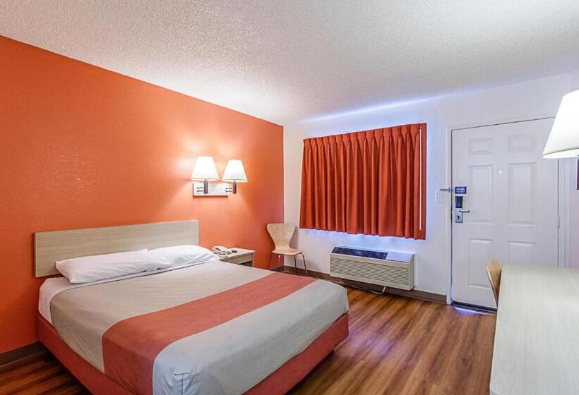 モーテル Park Inn By Radisson, Modesto