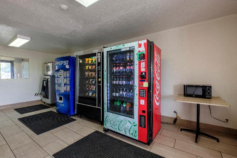 فندق على الطريق Red Roof Inn Alexandria, La