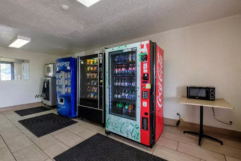 Motelli Red Roof Inn Alexandria, La