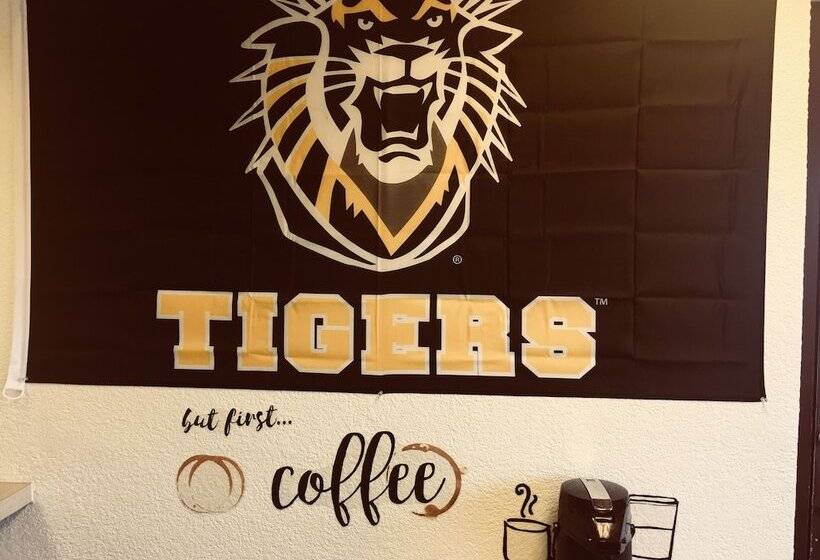 مُتل Rodeway Inn