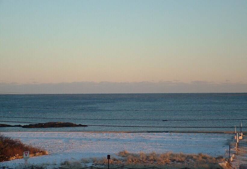 Мотель Windjammer By The Sea