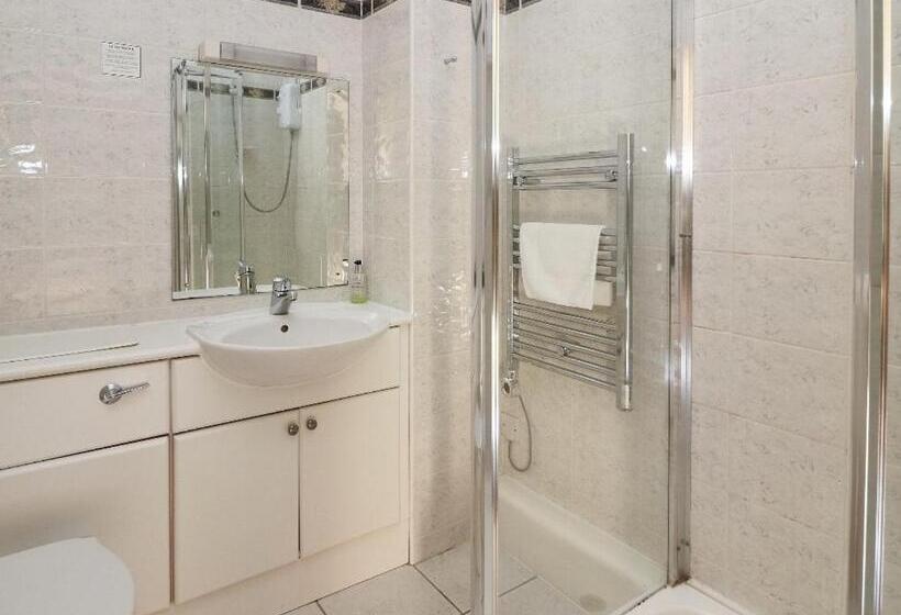 بنسيون Llety Ceiro Guesthouse