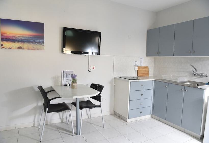 Tycoon Hotel Apartments