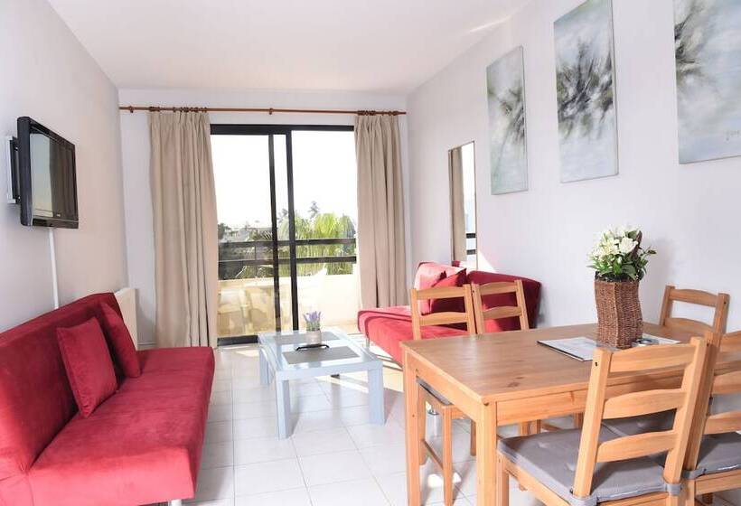 Tycoon Hotel Apartments