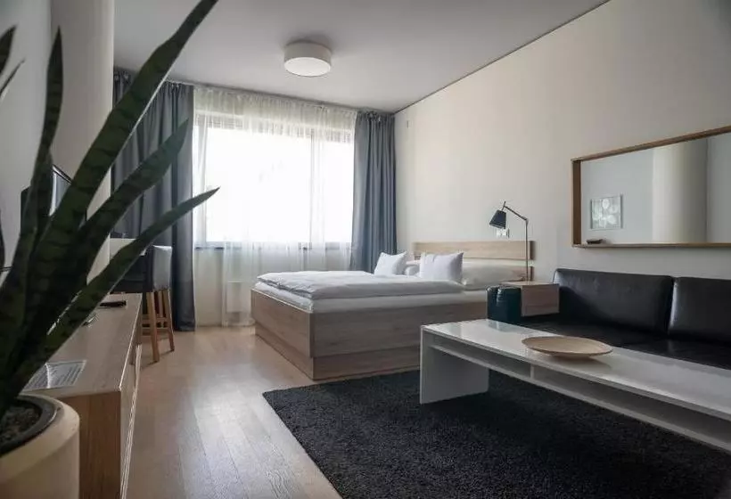 Vn3 Terraces Suites By Prague Residences