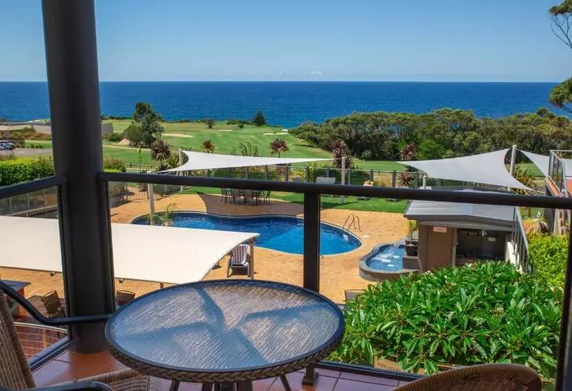 Amooran Oceanside Apartments And Motel