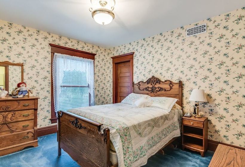 مبيت وإفطار Covington Manor