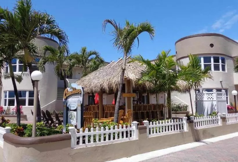 Caribbean Resort By The Ocean