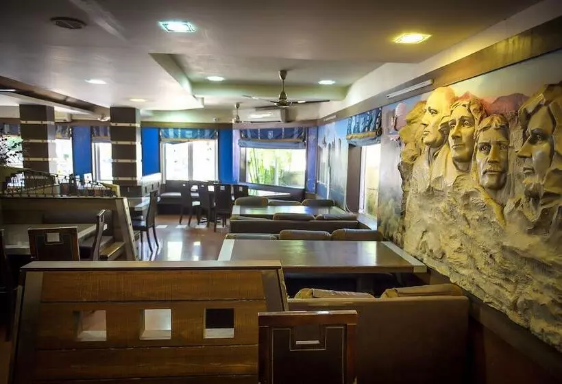 호텔 Adamo The Resort