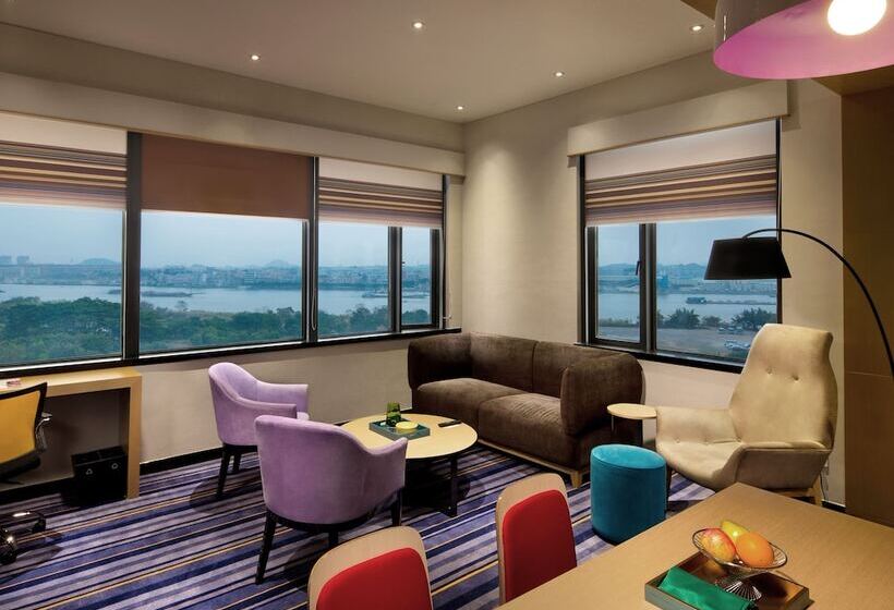 호텔 Aloft Guangzhou University Park