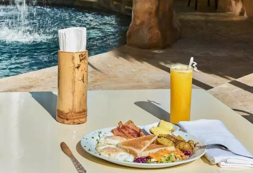 هتل Grand Laguna Beach Properties By Caribe Stays