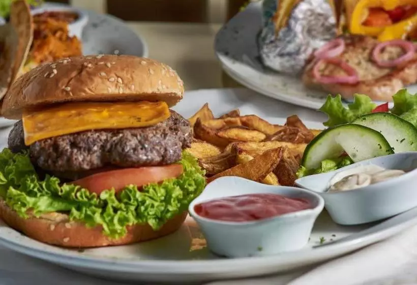 هتل Grand Laguna Beach Properties By Caribe Stays