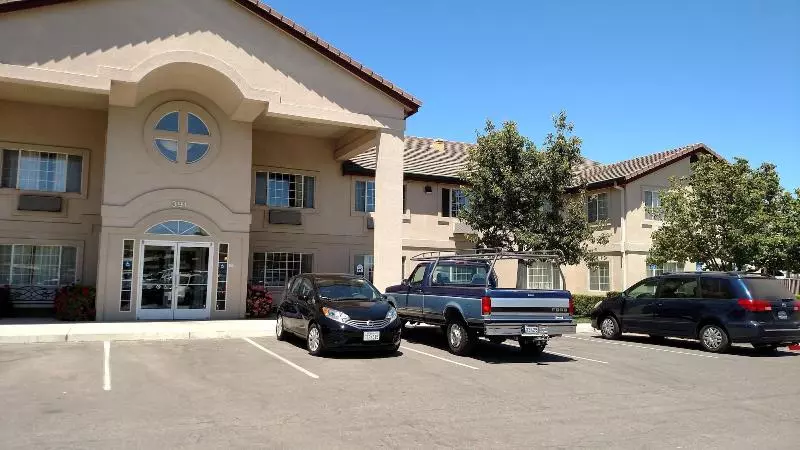 호텔 Granzella's Inn