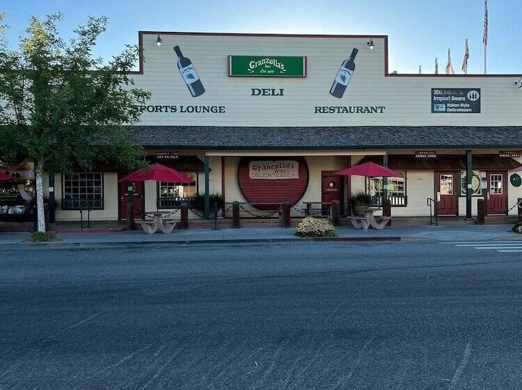 فندق Granzella's Inn