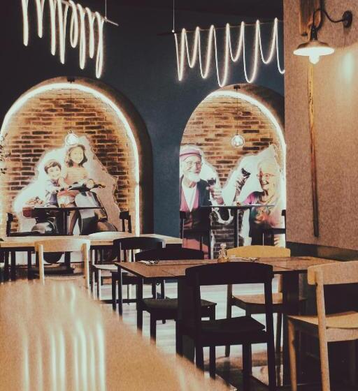 ホテル Ibis Santiago Las Condes