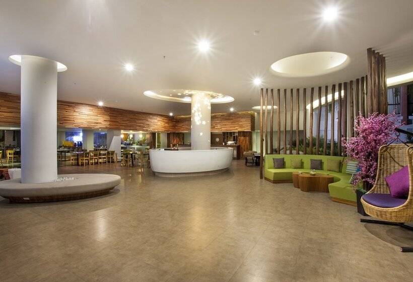 酒店 Ion Bali Benoa