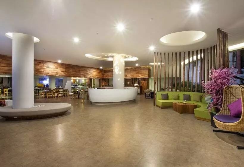 Отель Ion Bali Benoa