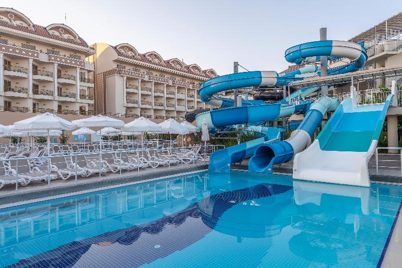 בית מלון כפרי Kirman Belazur  Resort & Spa