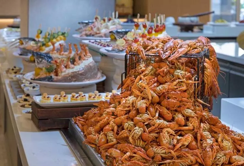 Hotel Kirman Belazur Resort & Spa