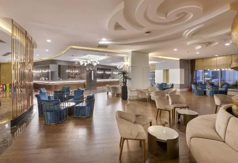 Hotel Kirman Belazur Resort & Spa