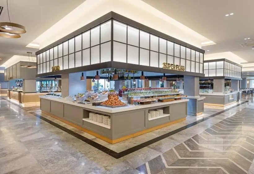 Hotel Kirman Belazur Resort & Spa