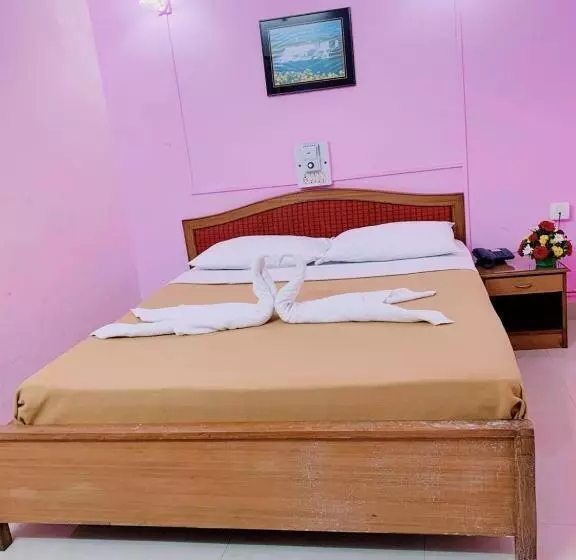 בית מלון כפרי Margao Residency