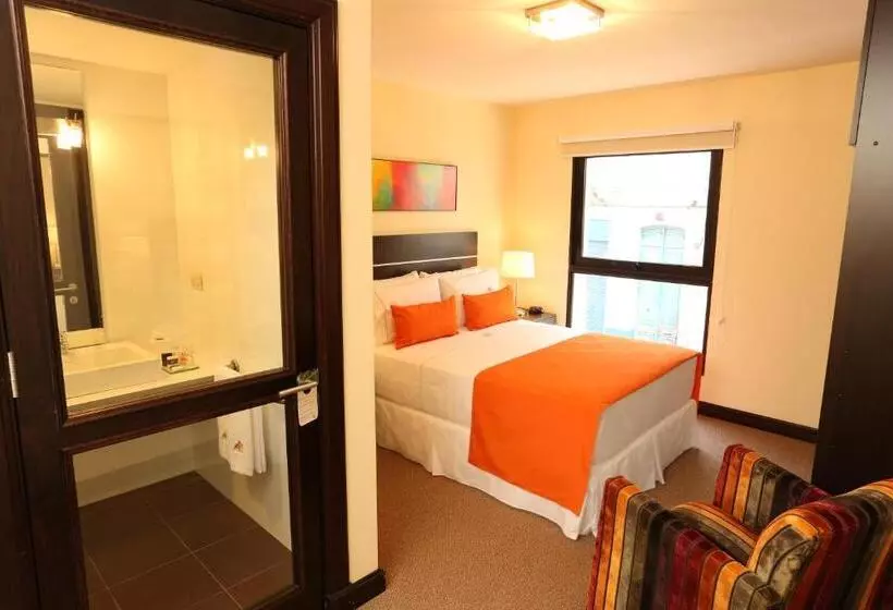 ホテル Puerto Mercado