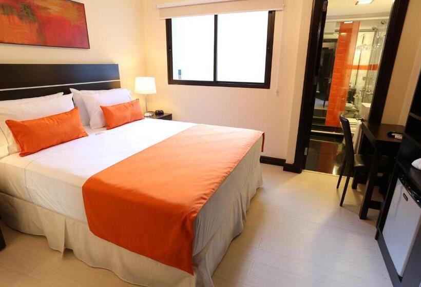 Отель Puerto Mercado